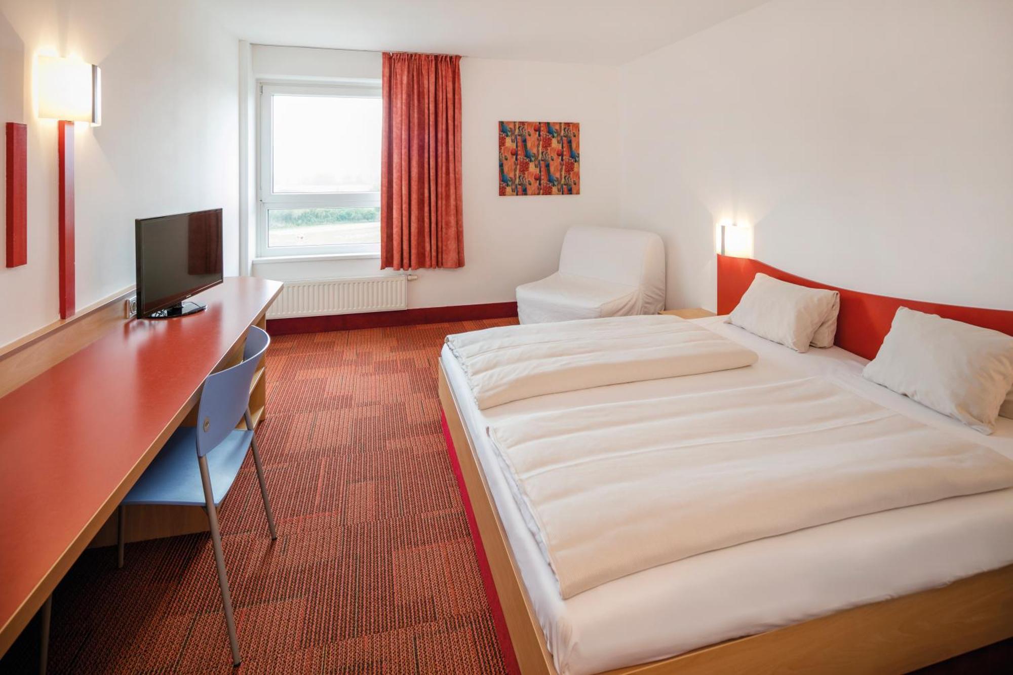 Resort H2o Hotel-therme-resort, Fuer Familien Mit Kindern 3*